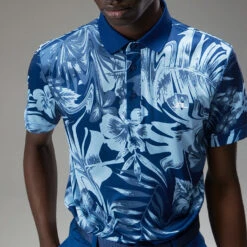 J.Lindeberg Martin Print Golf Polo Shirt 10 J.Lindeberg Martin Print Golf Polo Shirt -FootJoy || Callaway || Ping Sales J.Lindeberg Martin Print Regular Fit Polo GMJT07413 0470 SHLIN150 Hibiscus BlueWhite Model 2