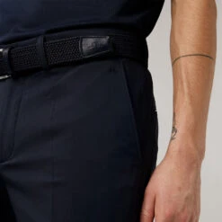 J.Lindeberg Elof Golf Trouser -FootJoy || Callaway || Ping Sales J.Lindeberg SS22 Elof Trouser JL GMPA05222 6855 Code TRLIN016 34 W 32 Leg Navy model 3