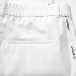 J.Lindeberg Stuart Stripe Golf Shorts -FootJoy || Callaway || Ping Sales J.Lindeberg SS22 Stuart Stripe Golf Shorts GMPA05577 0000 Code TSLIN013 34 W White detail