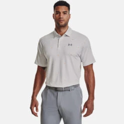 Under Armour Playoff 2.0 Flag Print Golf Polo Shirt 9 Under Armour Playoff 2.0 Flag Print Golf Polo Shirt -FootJoy || Callaway || Ping Sales Under Armour AW22 Playoff 2.0 Flag Print Polo Shirt 1327037 146 SHUND301 L White Halo Gray Steel Model 1